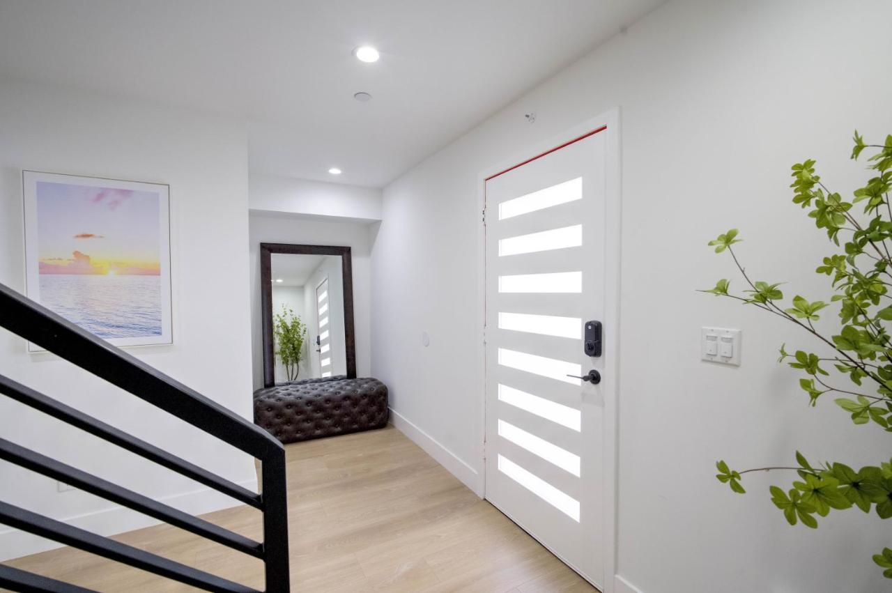 Modern Apartment In Studio City Лос Анджелис Екстериор снимка