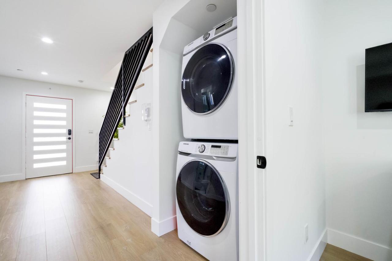 Modern Apartment In Studio City Лос Анджелис Екстериор снимка