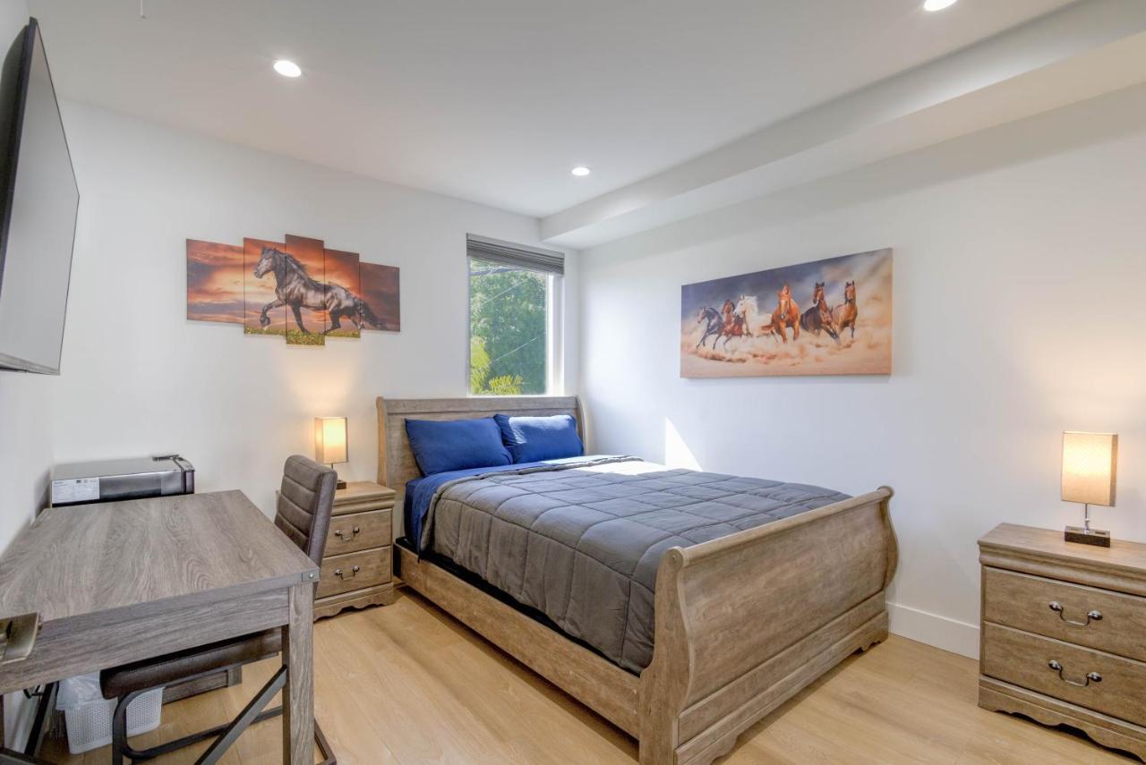 Modern Apartment In Studio City Лос Анджелис Екстериор снимка