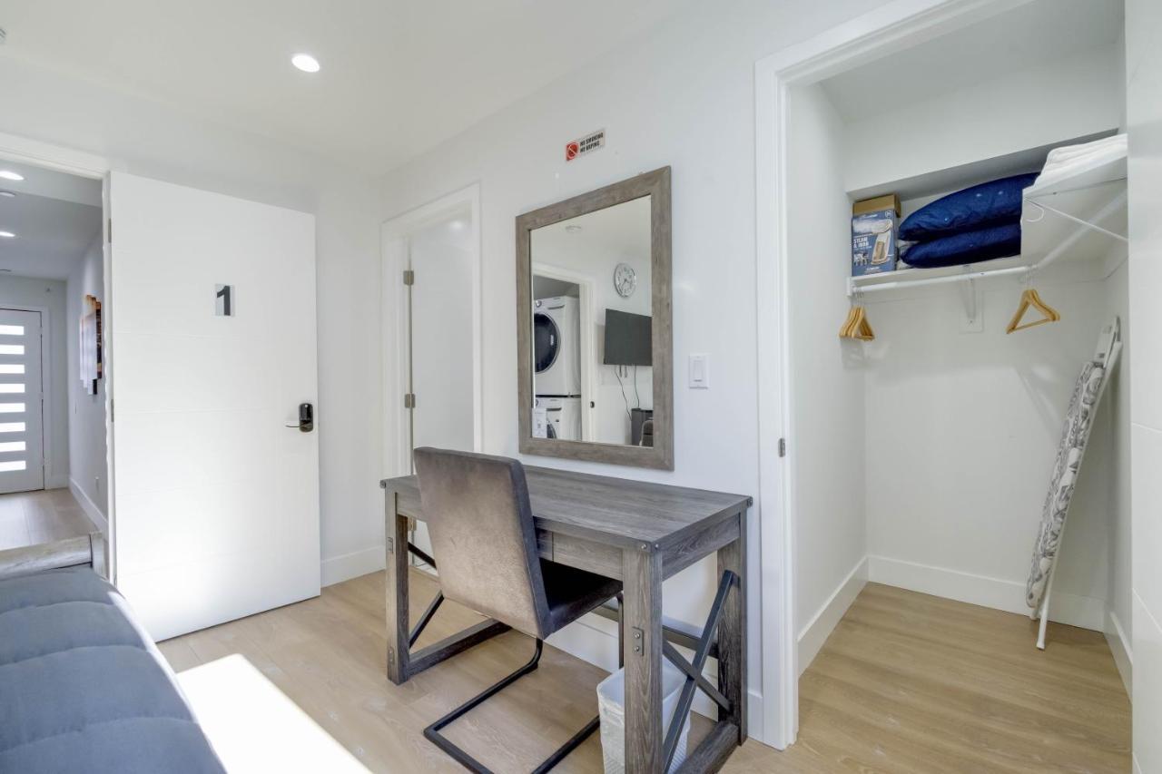 Modern Apartment In Studio City Лос Анджелис Екстериор снимка